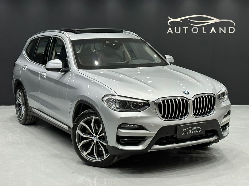BMW X3 XDRIVE 30e X-Line Turbo Híbrido Aut.