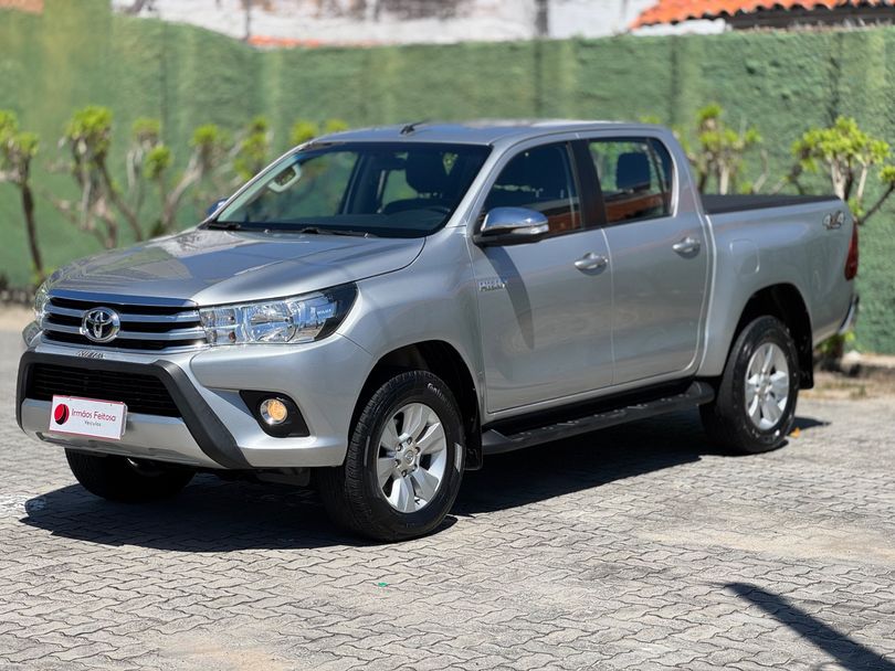 Toyota Hilux CD SRV 4x4 2.8 TDI Diesel Aut.