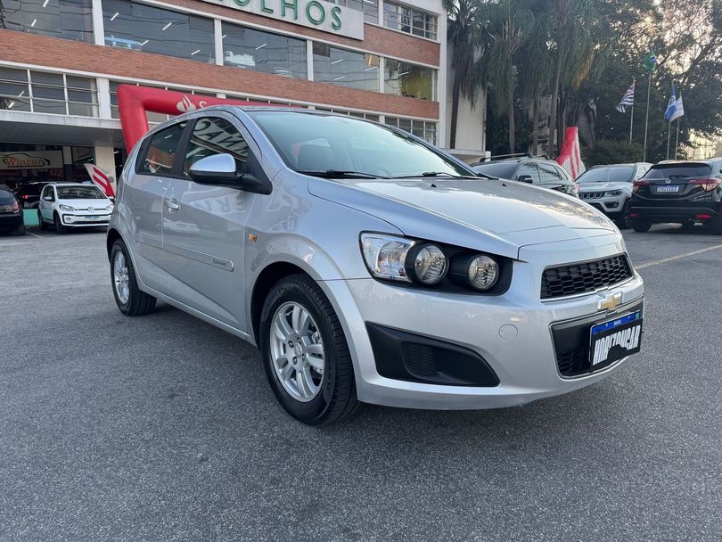 Chevrolet SONIC HB LT 1.6 16V FlexPower 5p Mec.