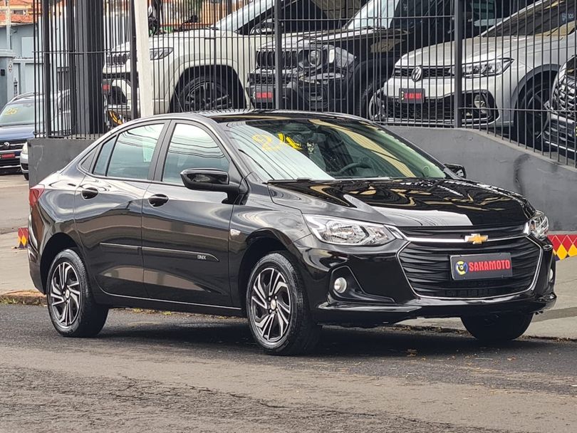 Chevrolet ONIX SEDAN Plus LT 1.0 12V Flex 4p Mec.