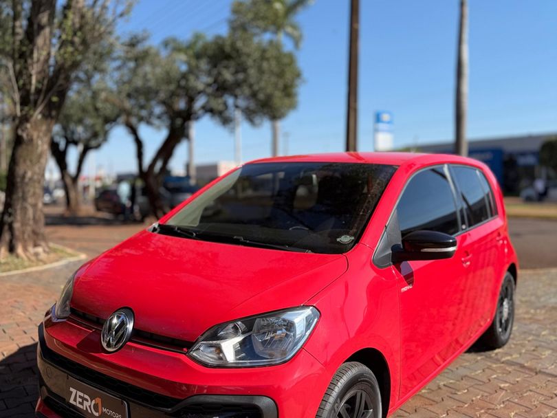 VolksWagen up! move 1.0 TSI Total Flex 12V 5p