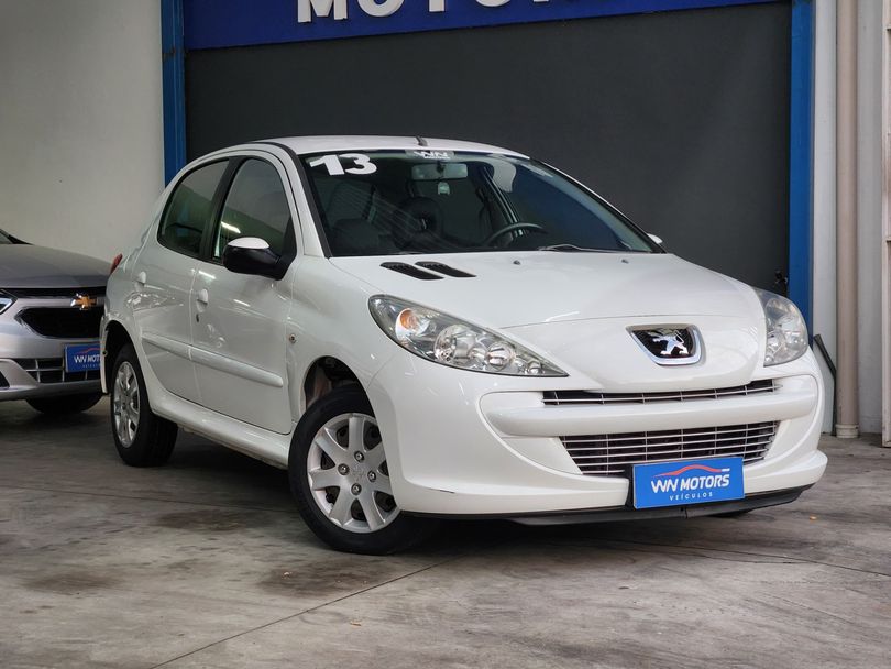 Peugeot 207 XR 1.4 Flex 8V 5p