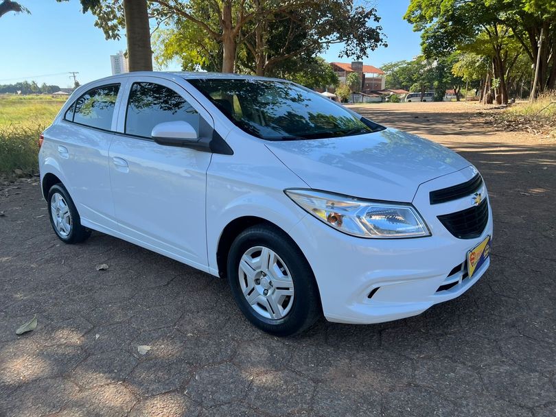Chevrolet ONIX HATCH Joy 1.0 8V Flex 5p Mec.