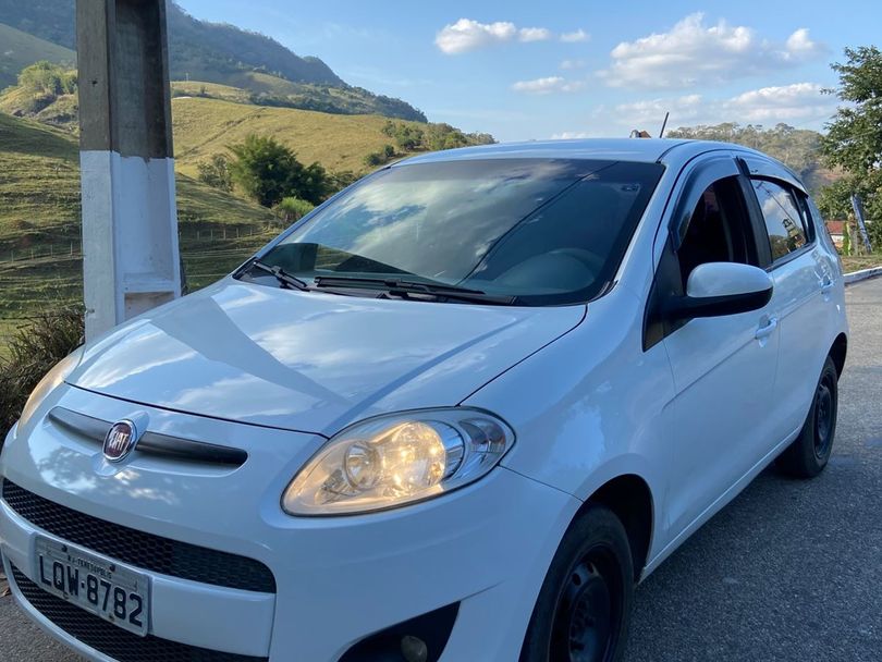 Fiat Palio Week. ATTRACTIVE 1.4 Fire Flex 8V