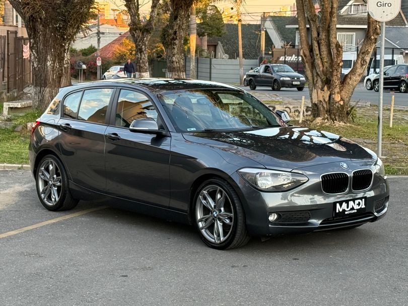 BMW 116iA 1.6 TB 16V 136cv 5p