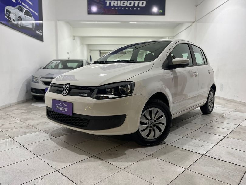 VolksWagen Fox BLUEMOTION 1.0 Mi Total Flex 12V 5p