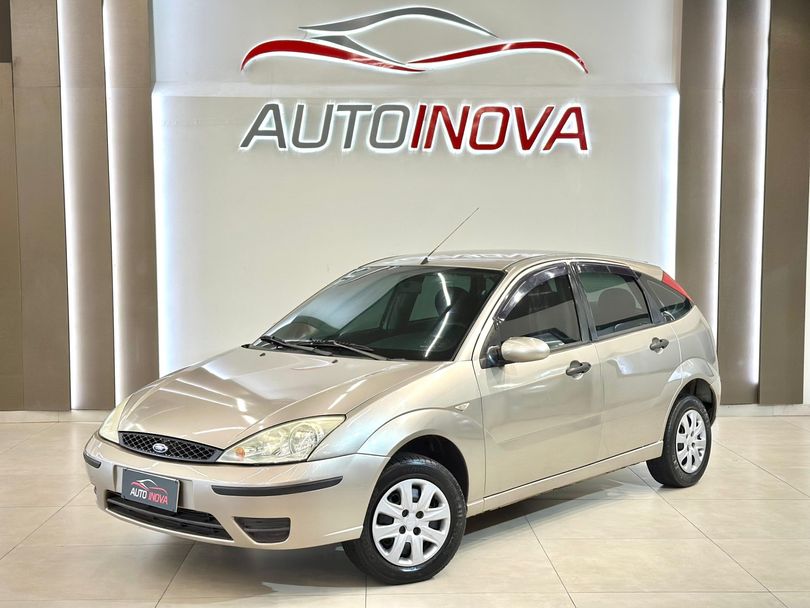 Ford Focus 1.6 S/SE/SE Plus Flex 8V/16V  5p