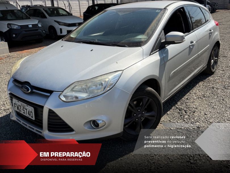 Ford Focus 1.6 S/SE/SE Plus Flex 8V/16V  5p