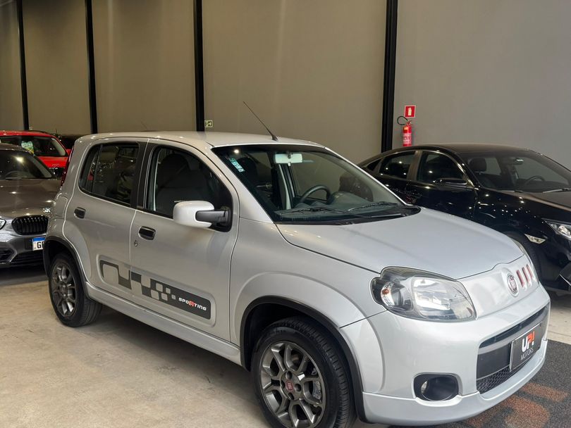 Fiat UNO SPORTING 1.4 EVO Fire Flex 8V 4p