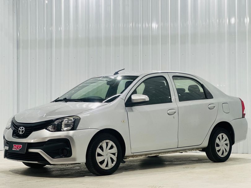 Toyota ETIOS X Sedan 1.5 Flex 16V 4p Mec.