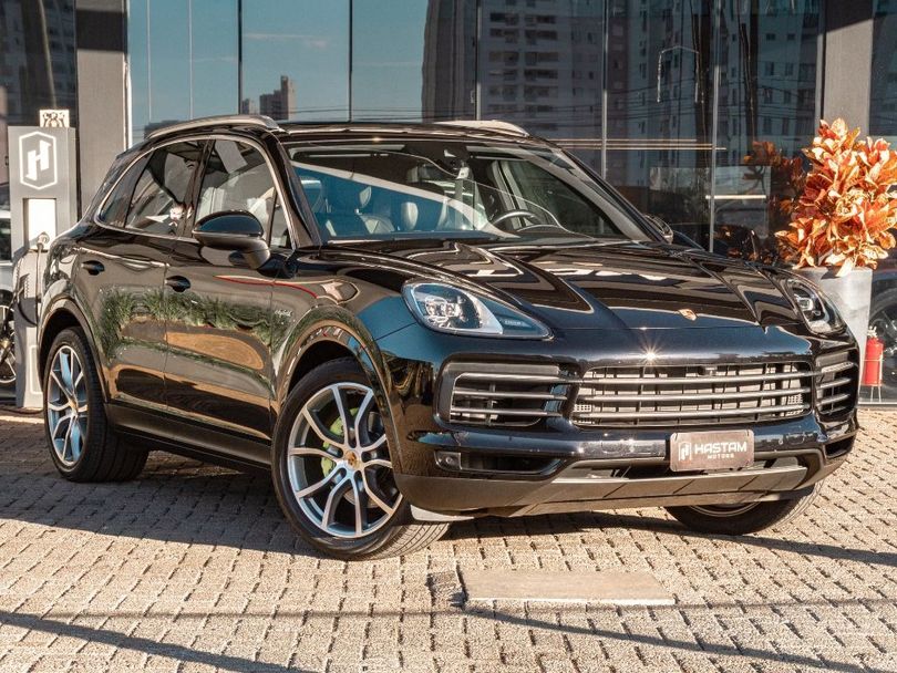Porsche Cayenne E-Hybrid 3.0 V6 462cv
