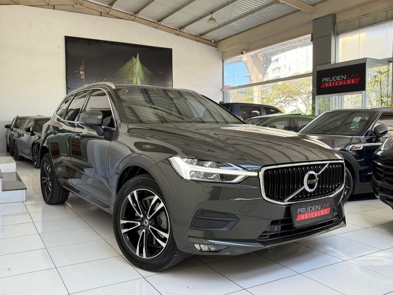 Volvo XC 60 D-5 MOMENTUM 2.0 AWD Diesel 5p