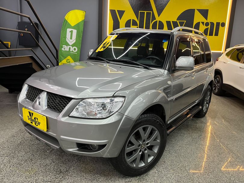 Mitsubishi Pajero TR4 2.0 Flex 16V 4X2 Aut.