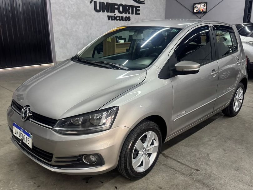 VolksWagen Fox Comfortline 1.6 Flex 8V 5p