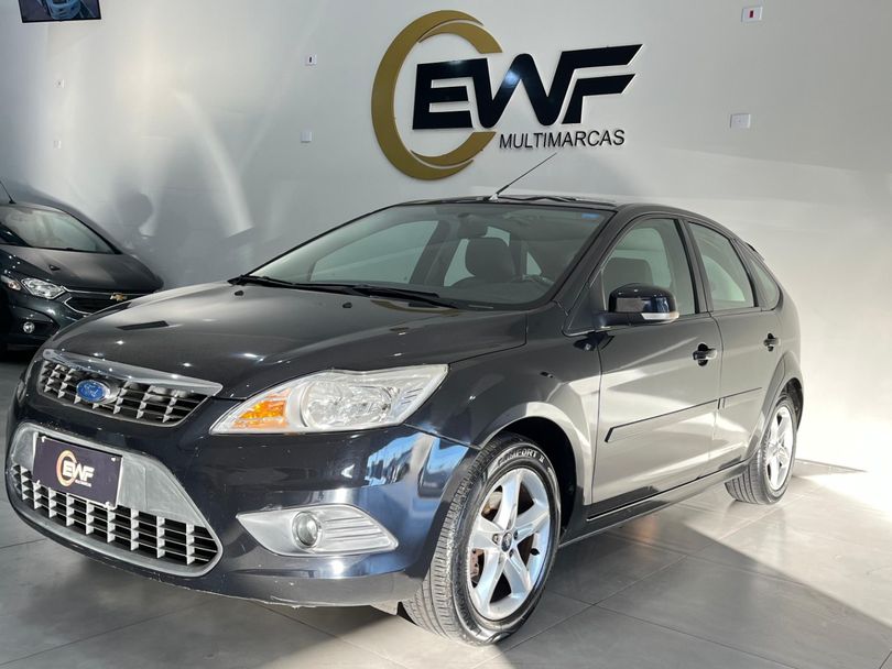 Ford Focus Sedan 1.6/1.6 Flex 8V/16V 4p Mec.