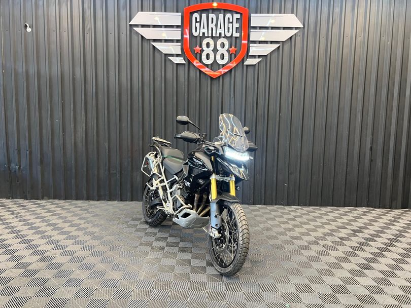 TRIUMPH TIGER 1200 RALLY PRO