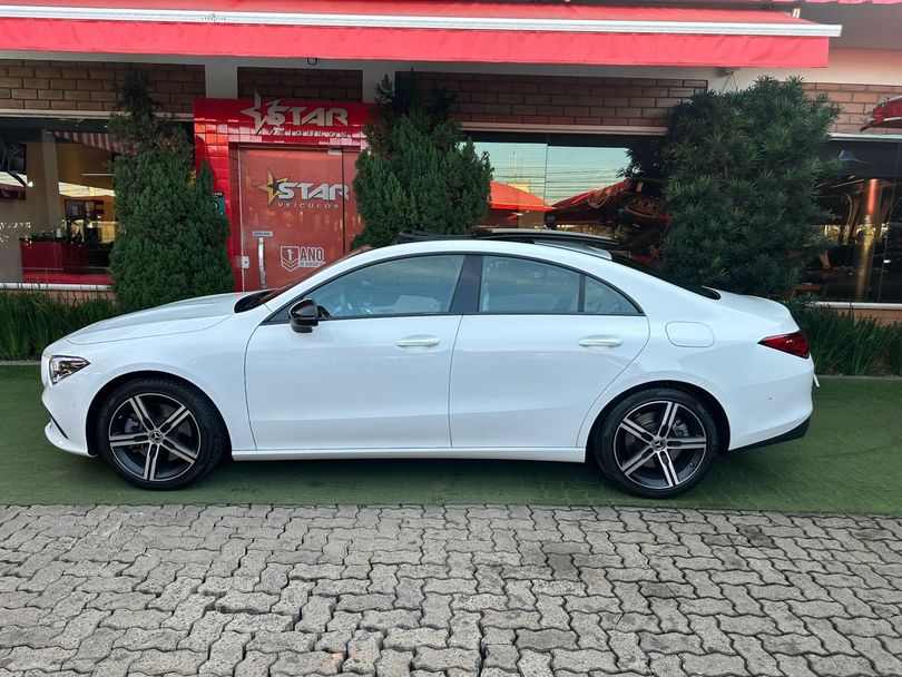 Mercedes CLA-250 2.0 16V TB Aut.