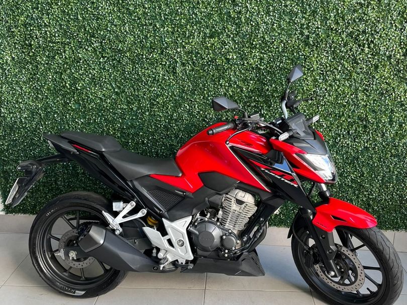 HONDA CB 300F Twister Flex
