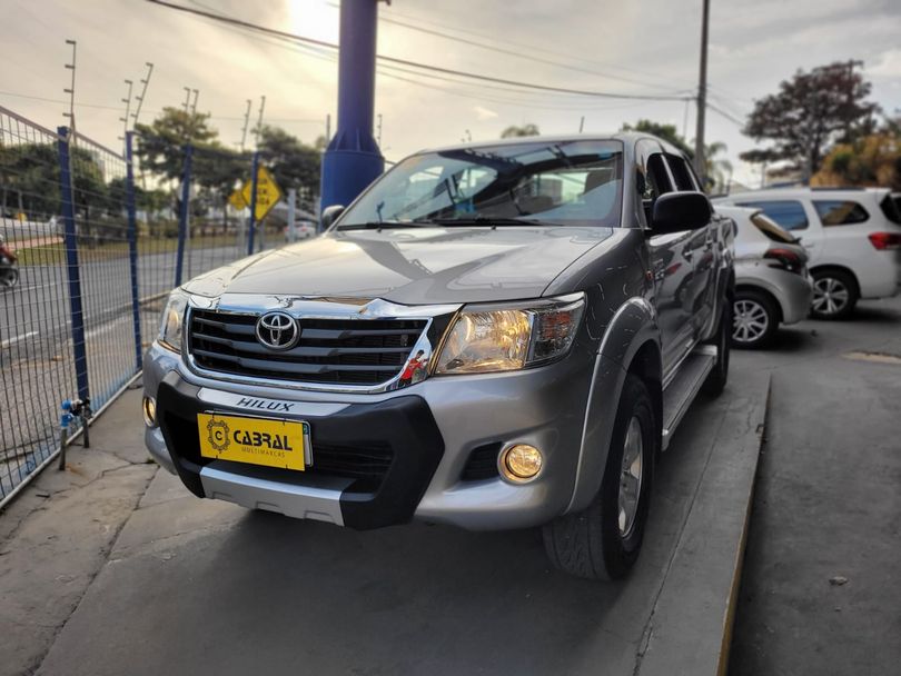 Toyota Hilux CD SR 4x2 2.7 16V/2.7 Flex Aut.