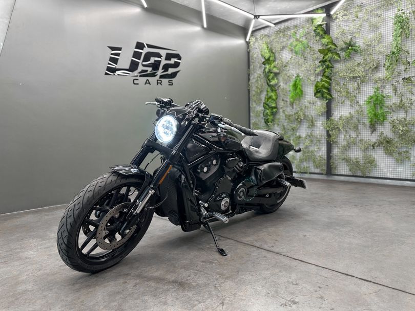 Harley V-ROD 10th ANNIVERSARY EDITION VRSCDX