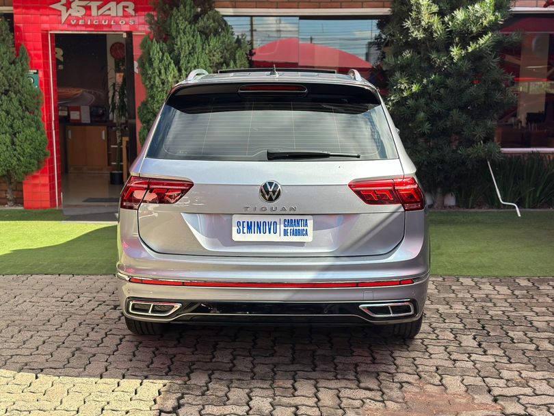 Volkswagen TIGUAN Allspac R-Line 300 TSI 2.0