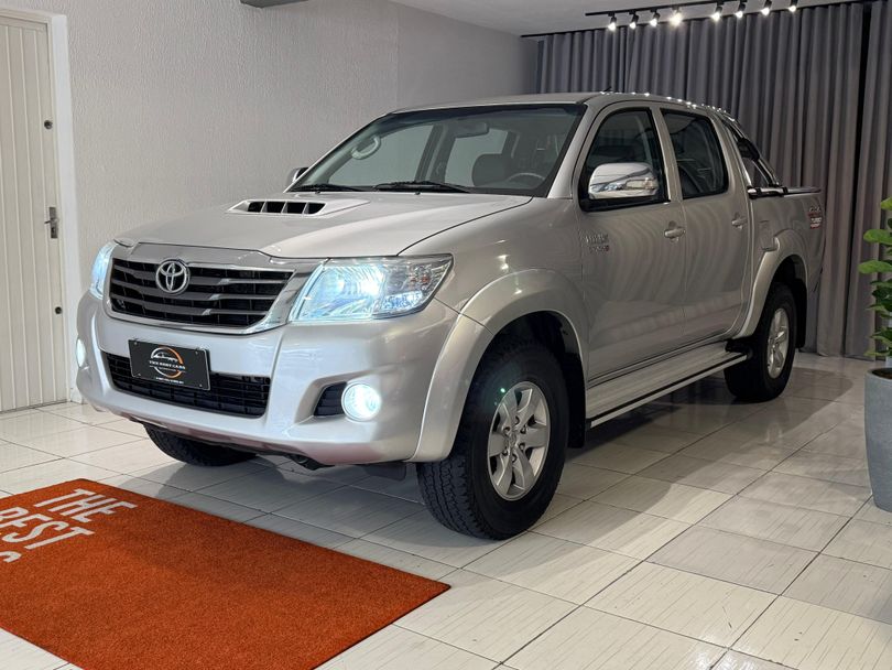 Toyota Hilux CD SRV D4-D 4x4 3.0 TDI Diesel Aut