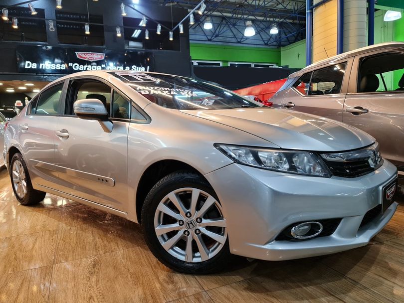 Honda Civic Sedan LXR 2.0 Flexone 16V Aut. 4p