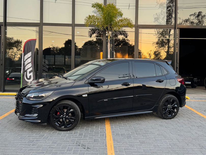 Chevrolet ONIX HATCH RS 1.0 TB 12V Flex 5p Aut.