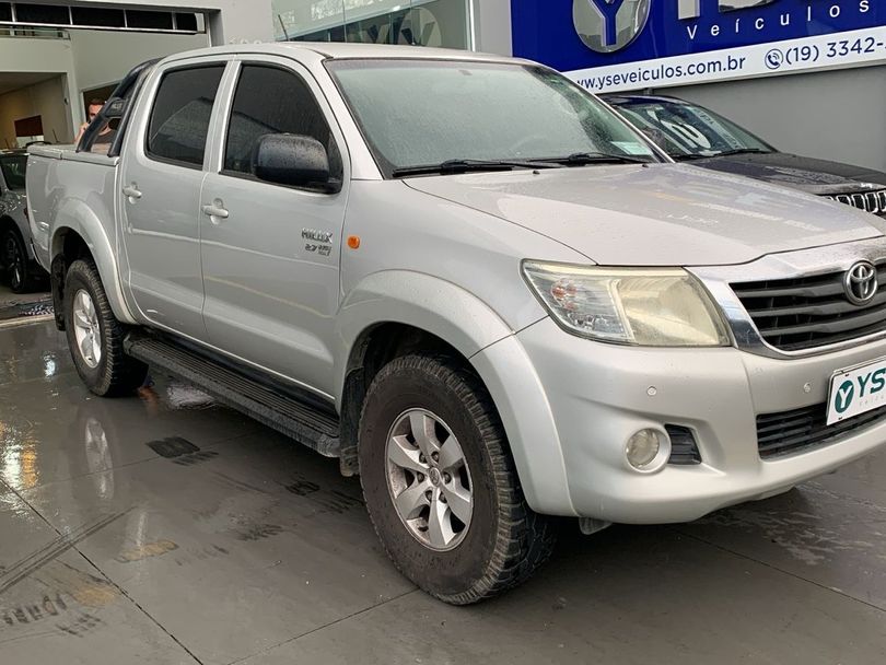 Toyota Hilux CD SR 4x2 2.7 16V/2.7 Flex Aut.