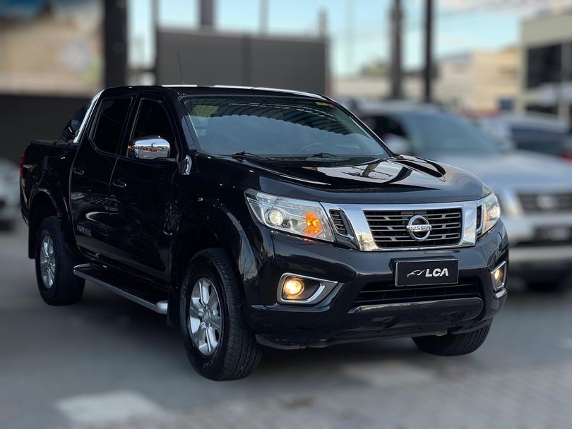 Nissan Frontier XE CD 4x4 2.3 Bi-TB Diesel Aut.