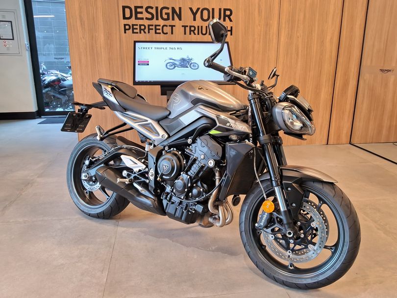 TRIUMPH STREET TRIPLE 765 R