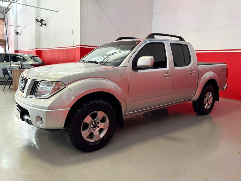 Nissan Frontier XE  CD 4x4 2.5 TB Diesel