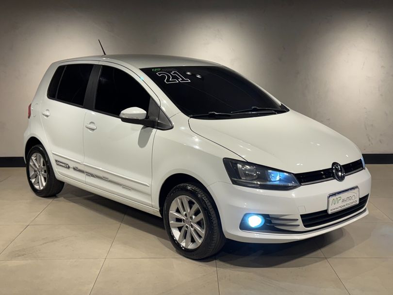 VolksWagen Fox Connect 1.6 Flex 8V 5p