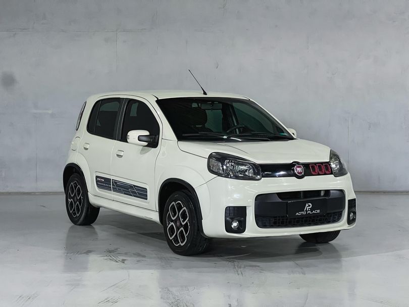 Fiat UNO SPORTING Dualogic 1.4 EVO Flex 8V 4p