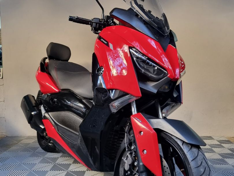 YAMAHA XMAX 250 ABS
