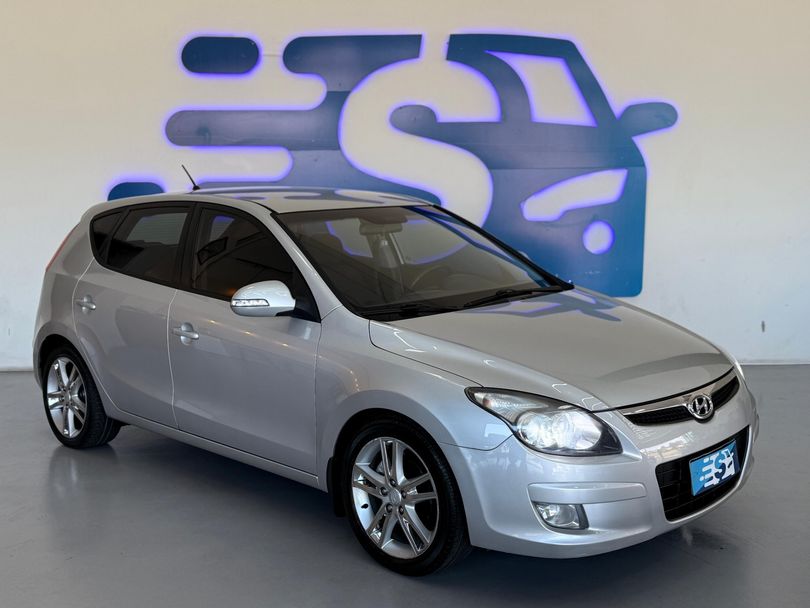 Hyundai i30 2.0 16V 145cv 5p Aut.
