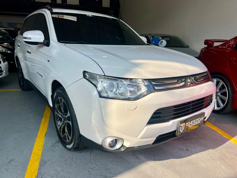 Mitsubishi OUTLANDER 3.0/ GT 3.0 V6 Aut.