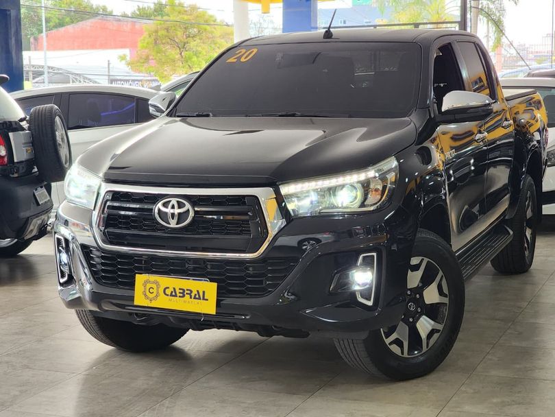 Toyota Hilux CD SRX 4x4 2.8 TDI 16V Diesel Aut.