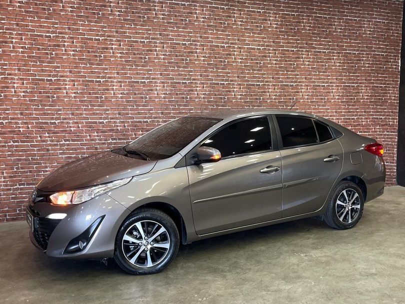 Toyota YARIS XS Sedan 1.5 Flex 16V 4p Aut.