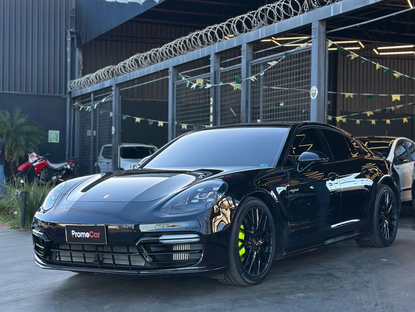 Porsche Panamera 4 2.9 (Híbrido)