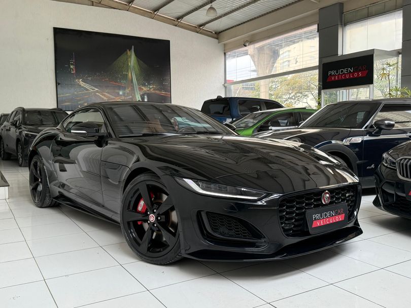 Jaguar F-Type 2.0 R-Dynamic Coupe 300cv Aut.