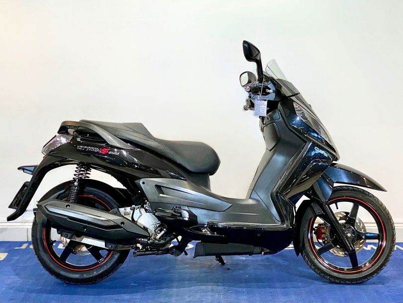 DAFRA CITYCOM S 300i/300i ABS