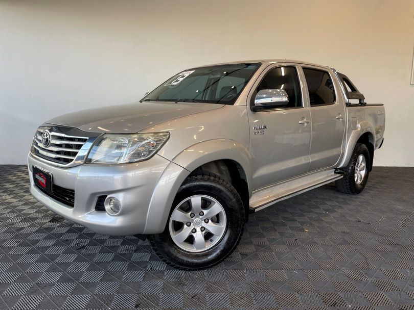 Toyota Hilux CD SRV 4x4 2.7 Flex 16V Aut.