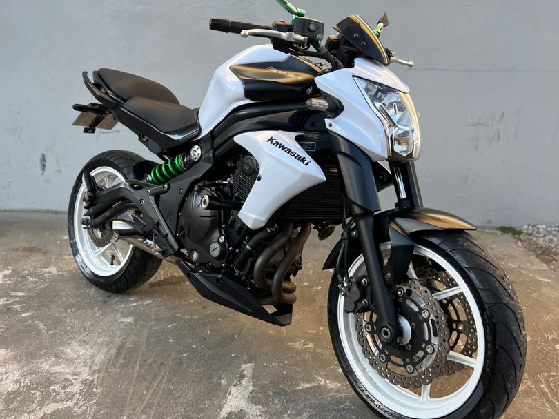 KAWASAKI ER-6N 650cc