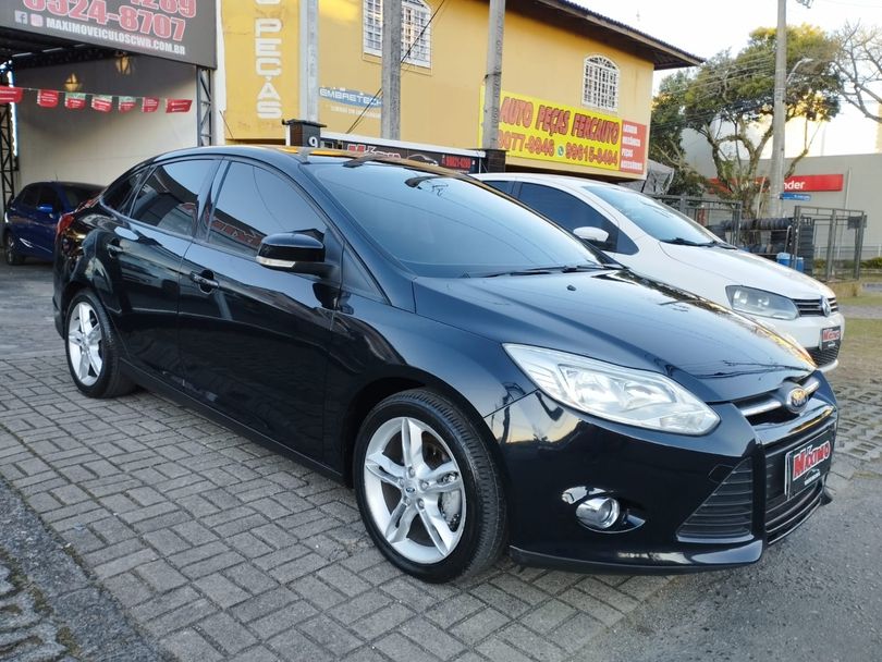 Ford Focus 2.0 16V/SE/SE Plus Flex 5p Aut.
