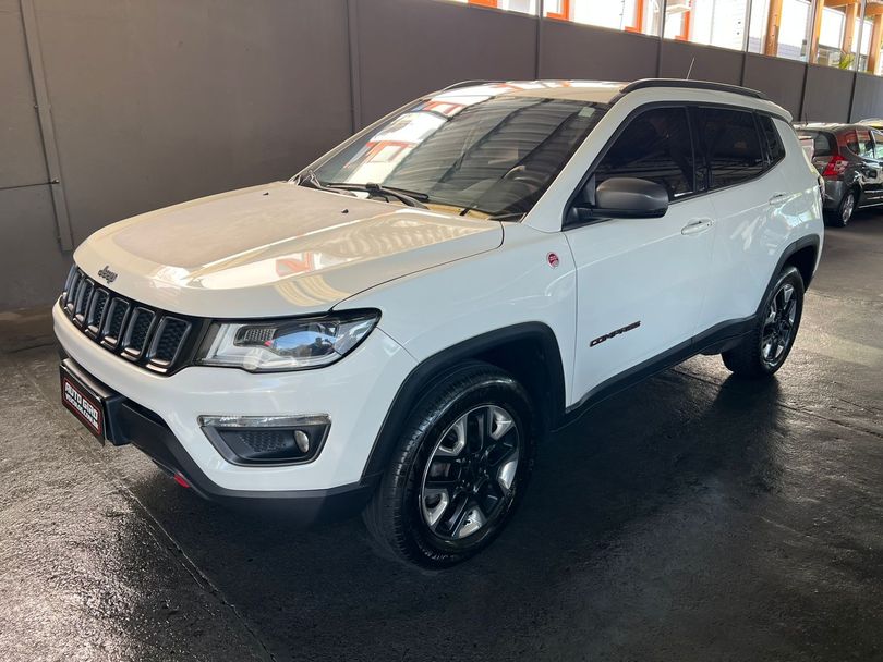 Jeep COMPASS TRAILHAWK 2.0 4x4 Dies. 16V Aut.