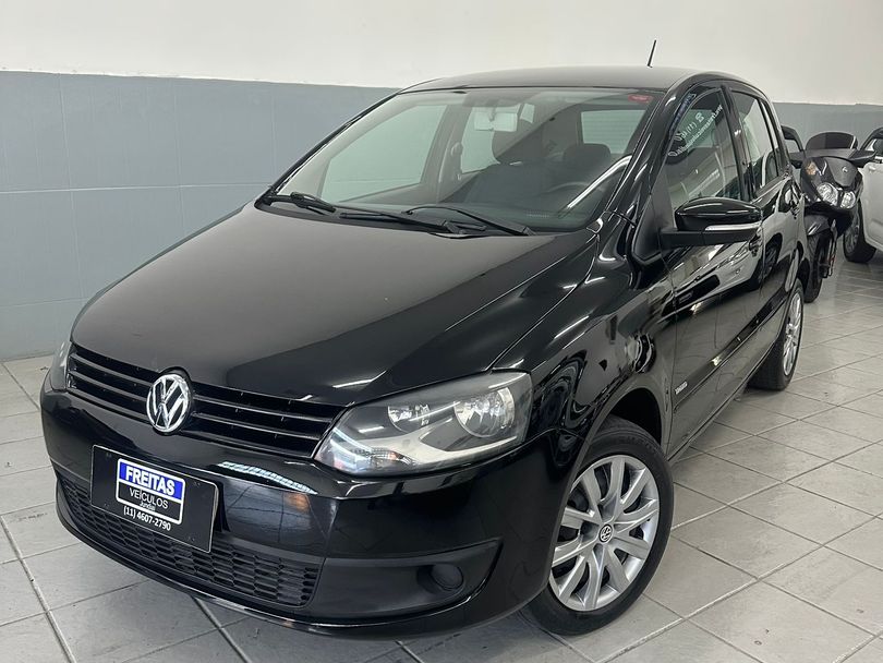 VolksWagen Fox 1.6 Mi Total Flex 8V 5p