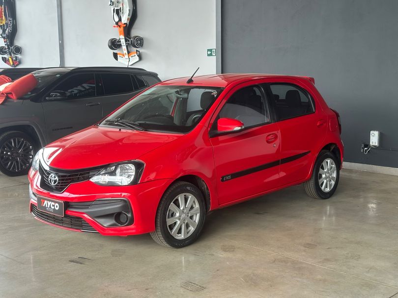 Toyota ETIOS X Plus 1.5 Flex 16V 5p Mec.