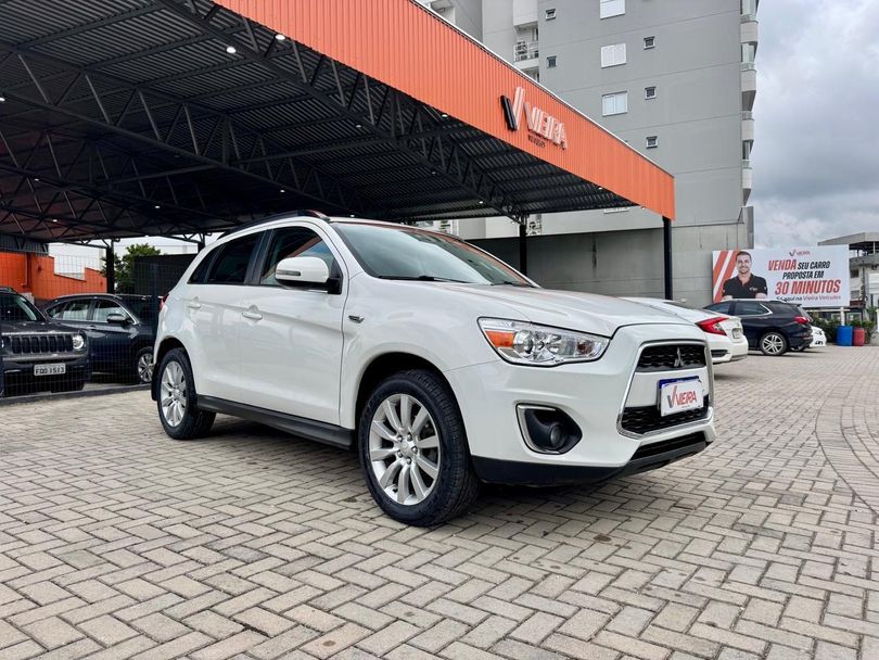 Mitsubishi ASX 2.0 16V 4x4 160cv Aut.