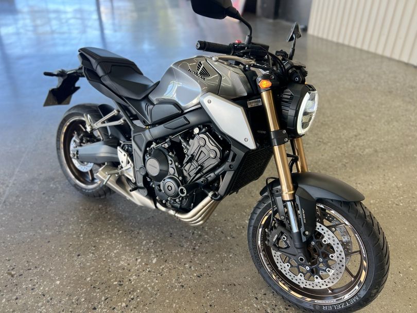 HONDA CB 650R